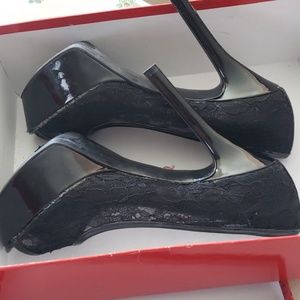 Heels guess 7.5